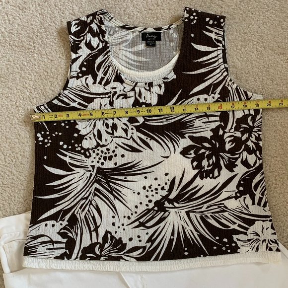 🎉HP🎉 Crinkle Tank Top SZ Petite L Tropical Floral Scoop Neck, Layered-look EUC - Picture 7 of 14